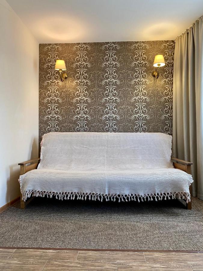 Hôtel Gosti à Odessa Extérieur photo